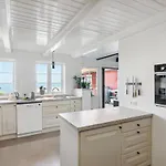 Dom wakacyjny 4 Bedroom In