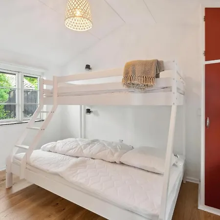 Nyaraló 4 Bedroom In